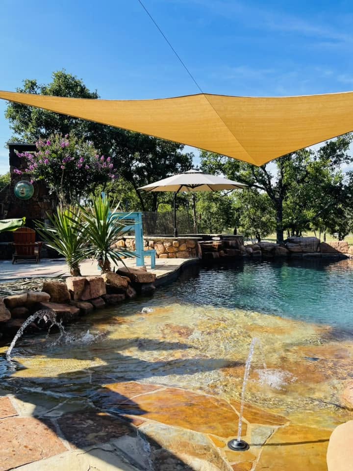 Shade sails and water features